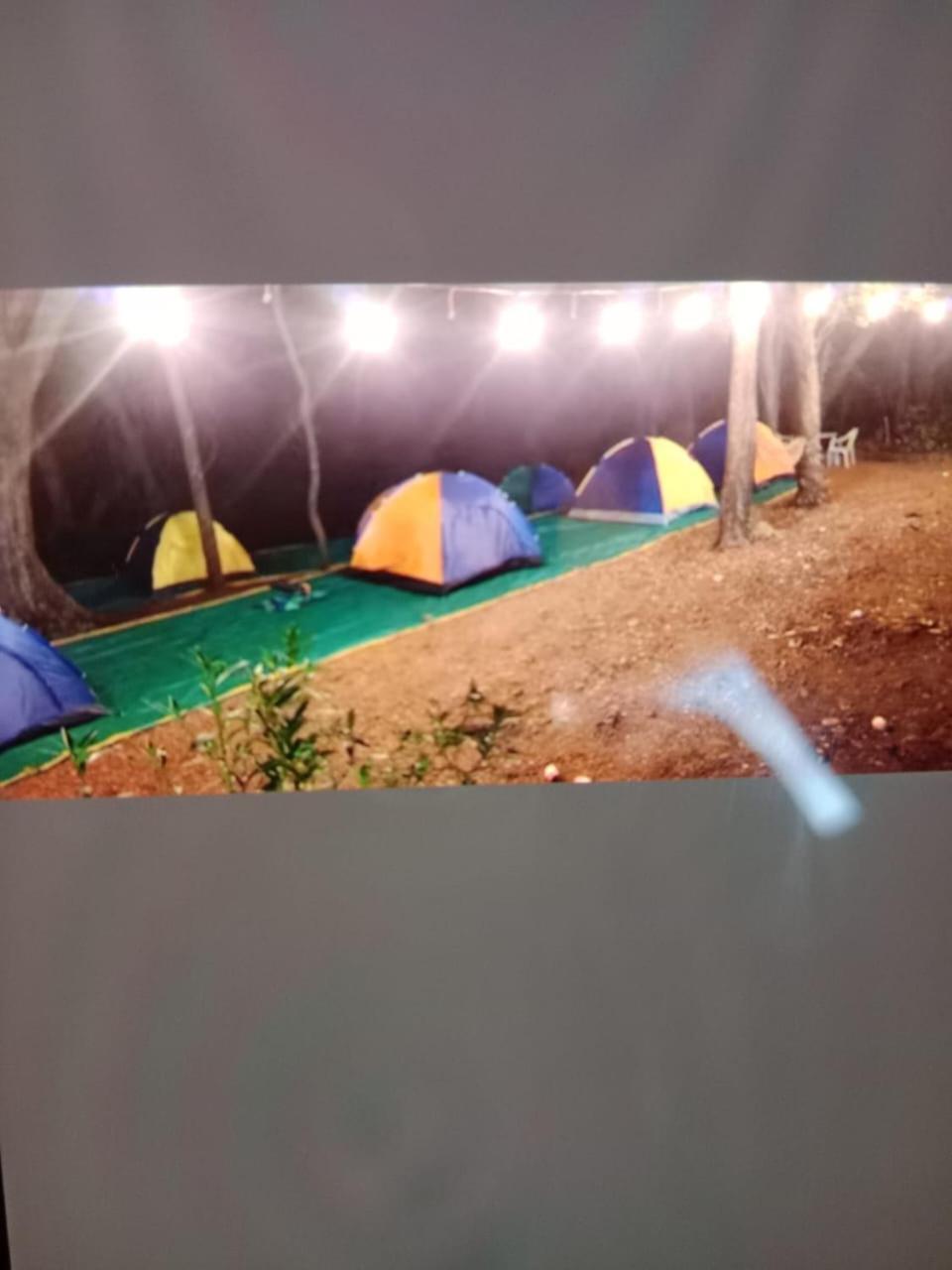 Hilltone Veg Non Veg Matheran Hotel Exterior photo